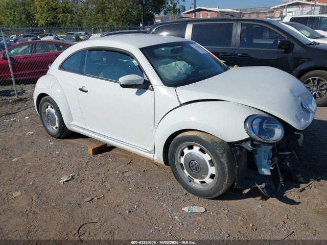 Продаж на аукціоні авто 2016 Volkswagen Beetle 1.8t Classic, vin: 3VWF17AT8GM637053, номер лоту: 43355606