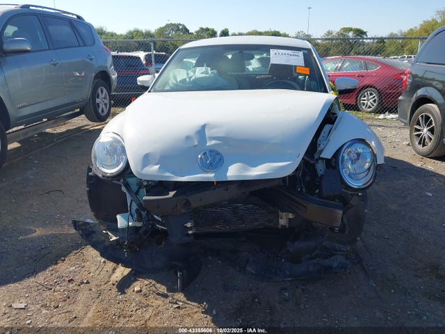 Продаж на аукціоні авто 2016 Volkswagen Beetle 1.8t Classic, vin: 3VWF17AT8GM637053, номер лоту: 43355606