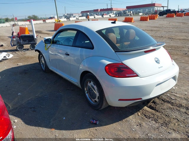 Продаж на аукціоні авто 2016 Volkswagen Beetle 1.8t Classic, vin: 3VWF17AT8GM637053, номер лоту: 43355606