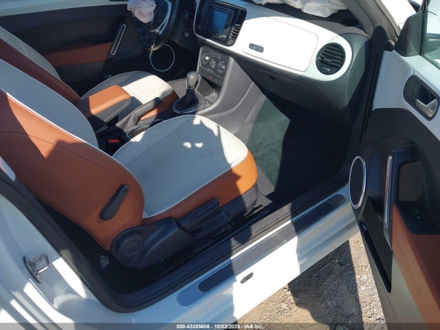 Продаж на аукціоні авто 2016 Volkswagen Beetle 1.8t Classic, vin: 3VWF17AT8GM637053, номер лоту: 43355606