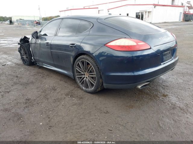 2011 PORSCHE PANAMERA WP0AA2A74BL017247 Photo 2