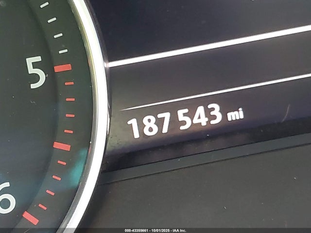 2014 Volkswagen Touareg Tdi Lux მანქანა იყიდება აუქციონზე, vin: WVGEP9BPXED012958, აუქციონის ნომერი: 43355661
