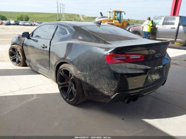 2018 CHEVROLET CAMARO 1G1FE1R79J0174791 Photo 2