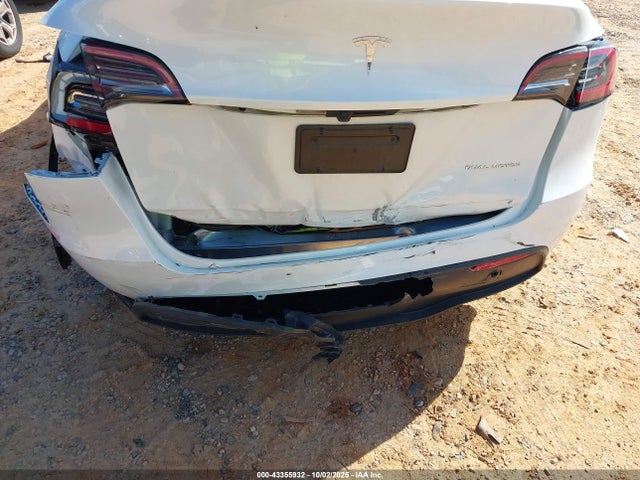 2023 TESLA MODEL Y 7SAYGDEE3PA156622 Photo 5