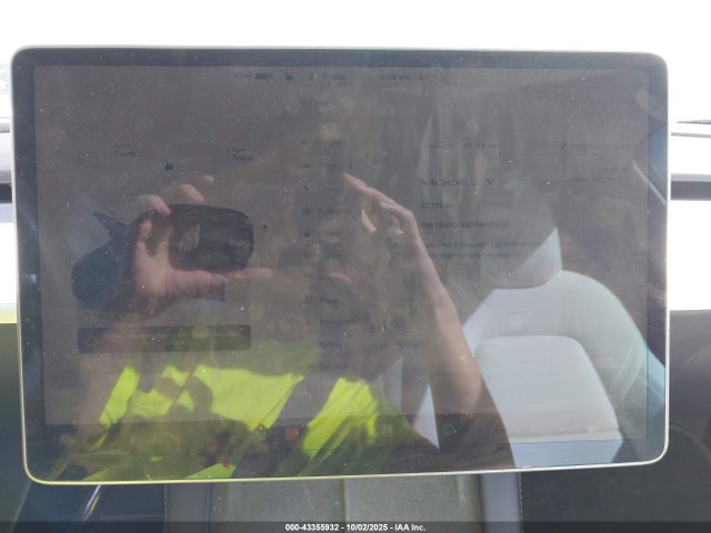 2023 TESLA MODEL Y 7SAYGDEE3PA156622 Photo 6