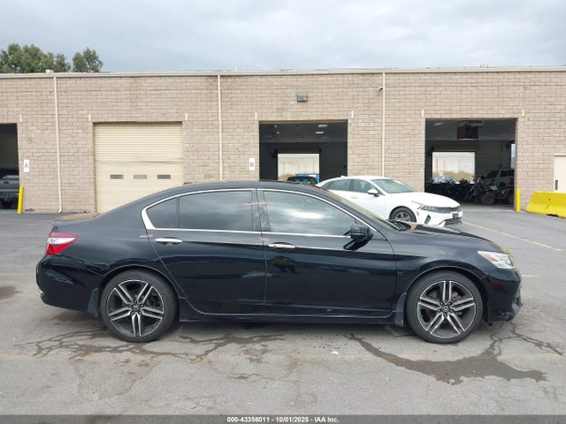 1HGCR3F96HA008167 Honda Accord Touring V6
