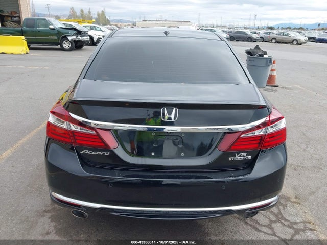 1HGCR3F96HA008167 Honda Accord Touring V6