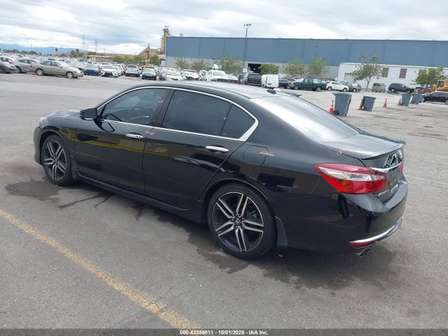1HGCR3F96HA008167 Honda Accord Touring V6