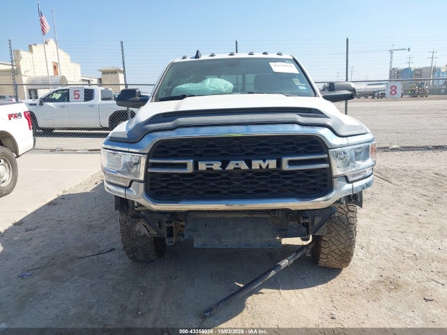 3C63R3GJ9NG288971 RAM 3500