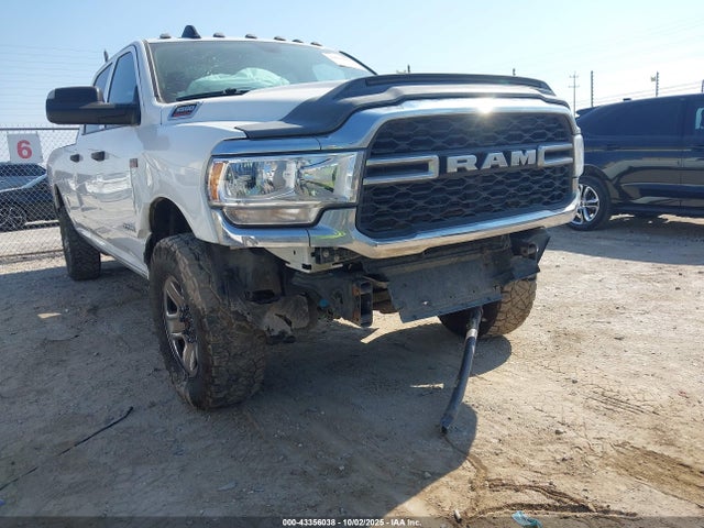 3C63R3GJ9NG288971 RAM 3500