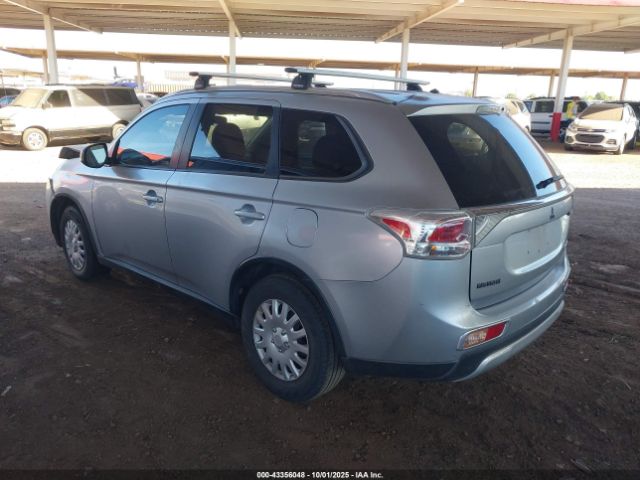 2015 MITSUBISHI OUTLANDER JA4AD2A36FZ003531 Photo 2