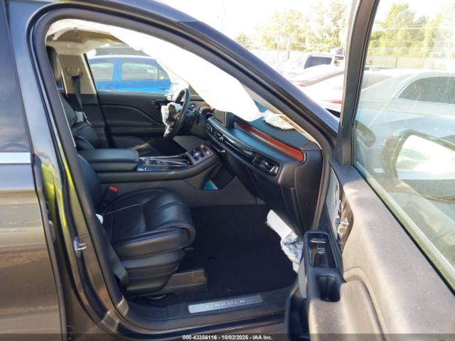 2020 LINCOLN AVIATOR 5LM5J7XC8LGL32493 Photo 4