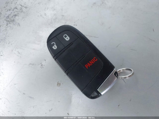 Dodge 2018 2018 3C4PDCBB7JT414822 Image 11