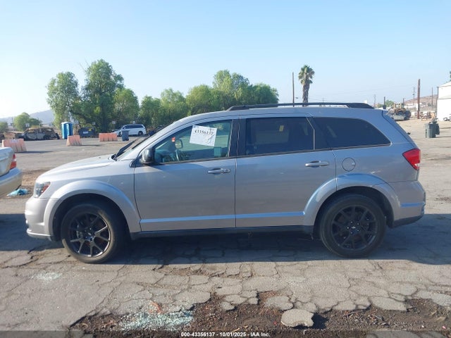 Dodge 2018 2018 3C4PDCBB7JT414822 Image 14