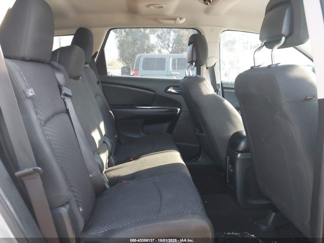 Dodge 2018 2018 3C4PDCBB7JT414822 Image 8