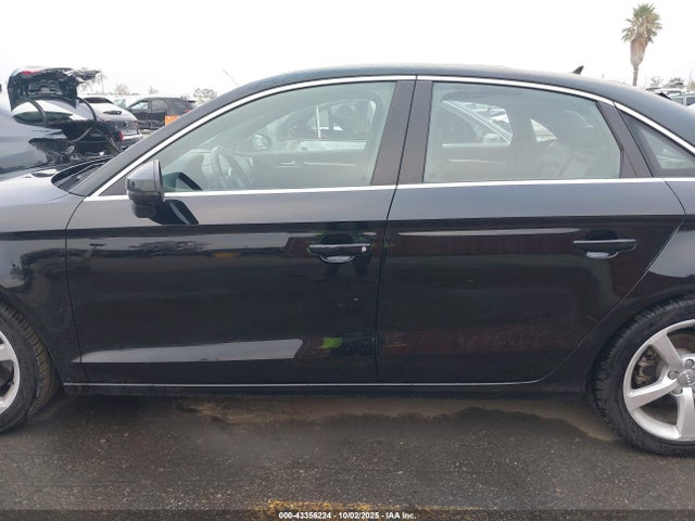 Audi A3 2015 WAUACGFF7F1133998 Image 14