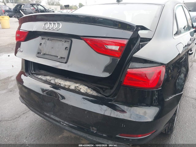 Audi A3 2015 WAUACGFF7F1133998 Image 6