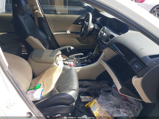 1HGCR2F33GA067780 Honda k24w1