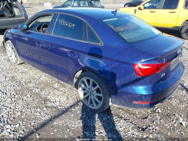 2015 AUDI A3 WAUBFGFF3F1081054 Photo 2