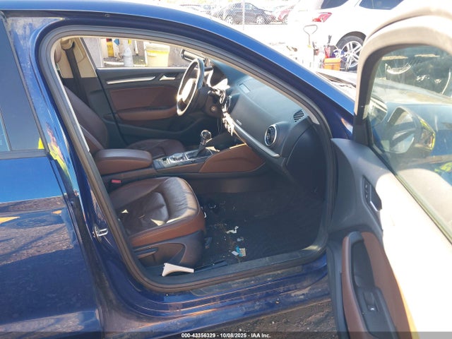 2015 AUDI A3 WAUBFGFF3F1081054 Photo 4