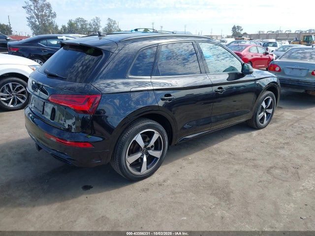 2022 AUDI Q5 WA1EAAFY5N2034687 Photo 3