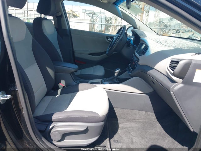 KMHC75LCXJU062801 Hyundai Ioniq