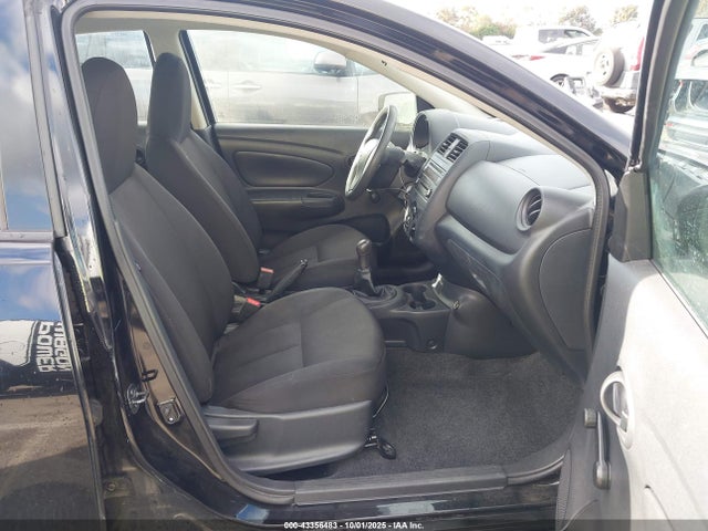 Nissan 2017 2017 3N1CN7APXHL857530 Image 5
