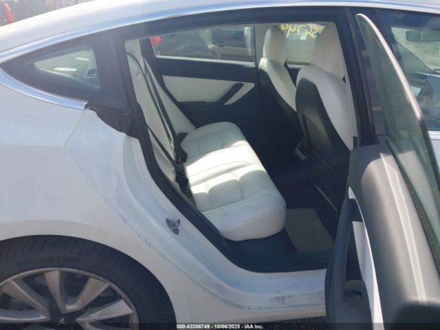 2018 TESLA MODEL 3 5YJ3E1EB7JF098090 Photo 7