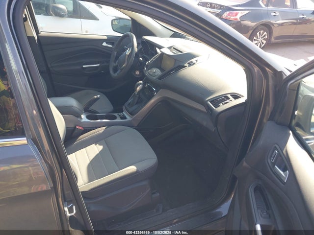 1FMCU0GXXFUB05405 Ford 2015