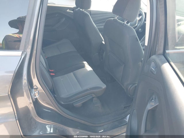 1FMCU0GXXFUB05405 Ford 2015