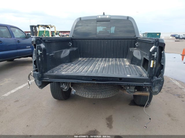 3TMCZ5AN7MM421937 Toyota Tacoma Trd Off-road