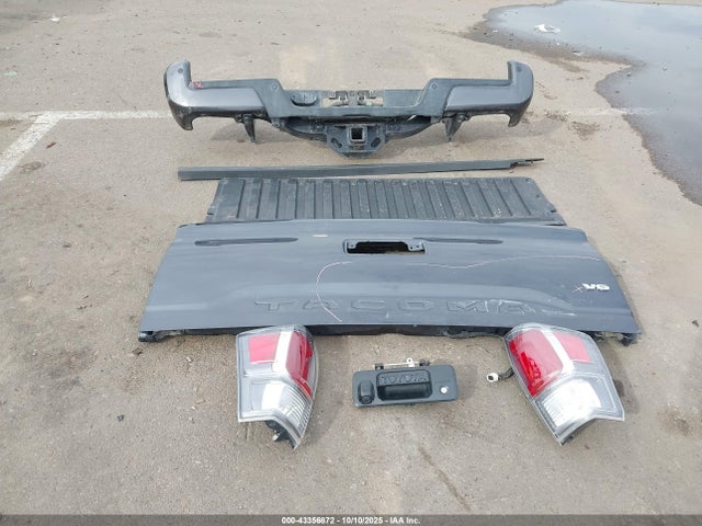 3TMCZ5AN7MM421937 Toyota Tacoma Trd Off-road