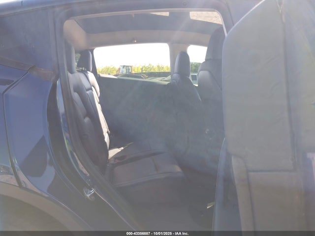 43356887 :رقم المزاد ، 7SAYGDEE2NF459875 vin ، 2022 Tesla Model Y Long Range Dual Motor All-wheel Drive مزاد بيع