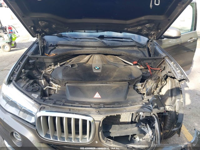 43356929 :رقم المزاد ، 5UXKR6C37H0U12949 vin ، 2017 Bmw X5 Xdrive50i مزاد بيع