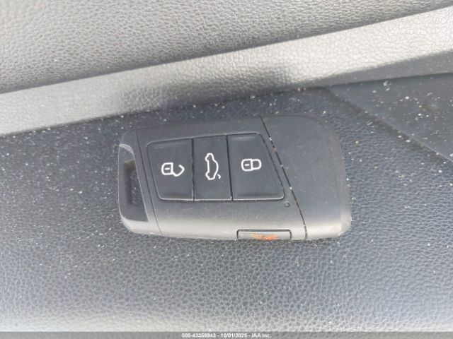 2022 VOLKSWAGEN JETTA 3VWEM7BU0NM013917 Photo 10