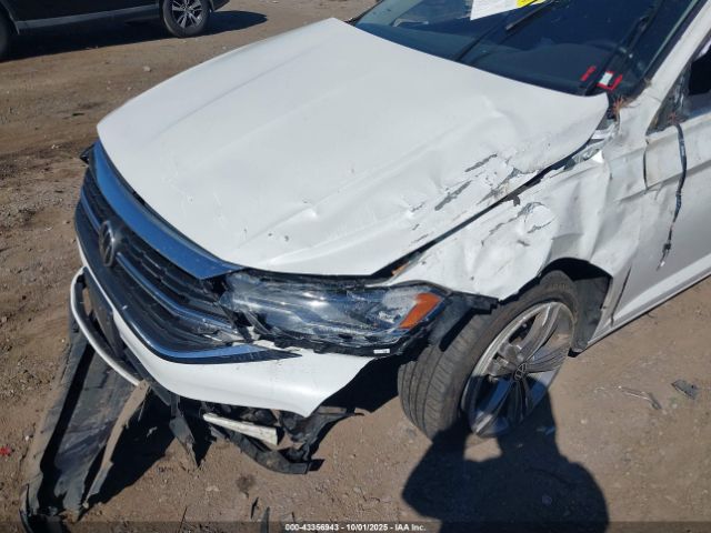 2022 VOLKSWAGEN JETTA 3VWEM7BU0NM013917 Photo 5