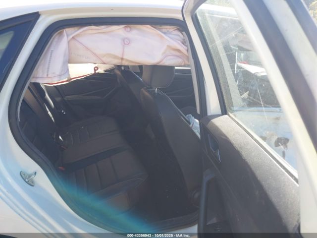 2022 VOLKSWAGEN JETTA 3VWEM7BU0NM013917 Photo 7