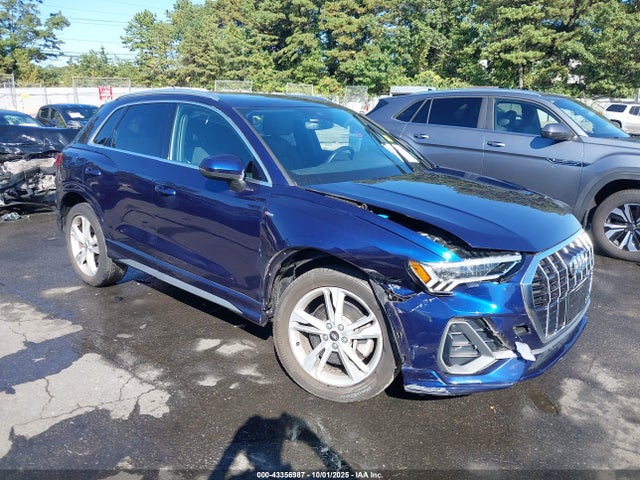 2021 AUDI Q3 WA1EECF30M1059750 Photo 0