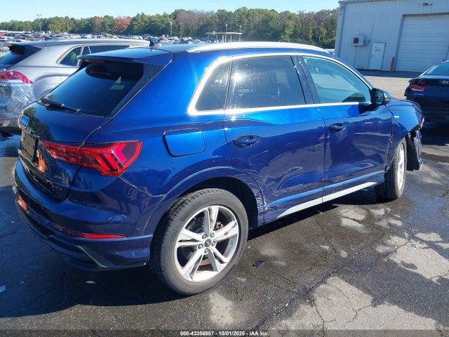 2021 AUDI Q3 WA1EECF30M1059750 Photo 3