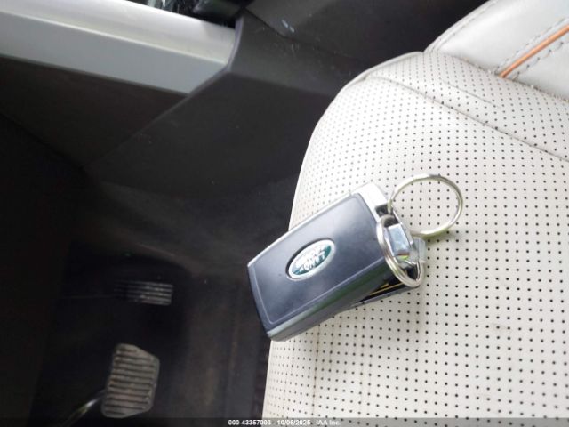 2018 LAND ROVER DISCOVERY SALRT2RV0JA058588 Photo 10