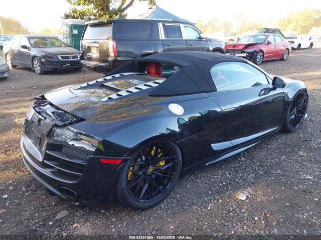 Продаж на аукціоні авто 2011 Audi R8 5.2, vin: WUAVNAFG0BN001966, номер лоту: 43357035