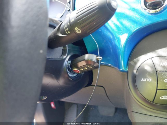 2016 FIAT 500 3C3CFFKR0GT152632 Photo 10