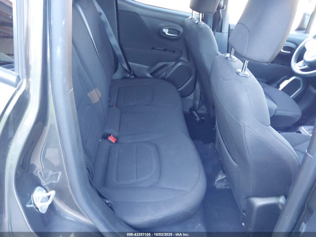 Jeep Renegade 2021 ZACNJCBB4MPM29349 Image 8