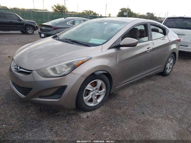 Hyundai dohc mpi nu 2014 5NPDH4AE7EH530939 Image 2