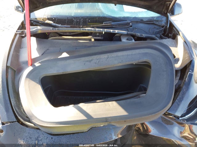 2021 TESLA MODEL Y 5YJYGDEE6MF204643 Photo 9