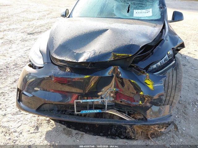 2021 TESLA MODEL Y 5YJYGDEE6MF204643 Photo 5