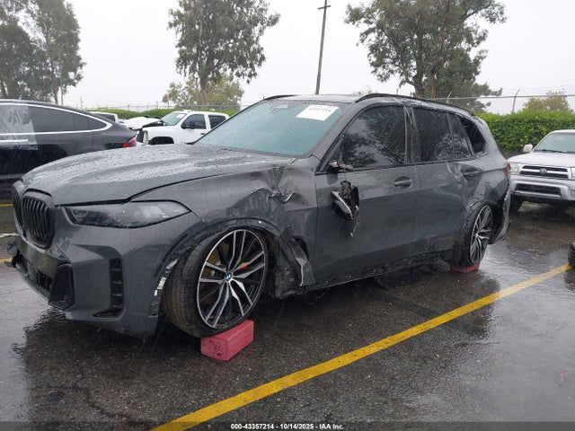 2025 BMW X5 5UX23EU09S9W23783 Photo 1