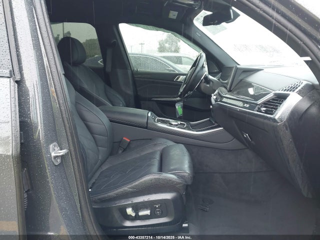 2025 BMW X5 5UX23EU09S9W23783 Photo 4