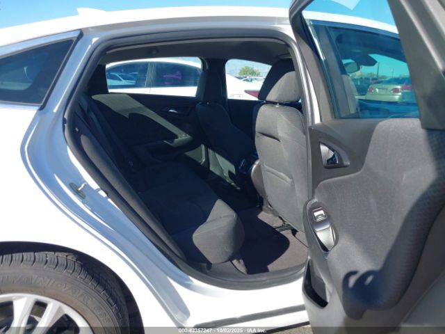 2017 CHEVROLET MALIBU 1G1ZE5ST2HF113592 Photo 7