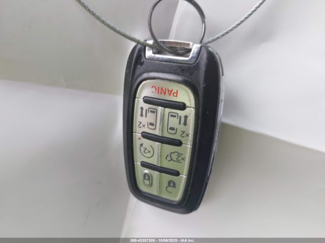 2017 CHRYSLER PACIFICA 2C4RC1BG2HR565544 Photo 10